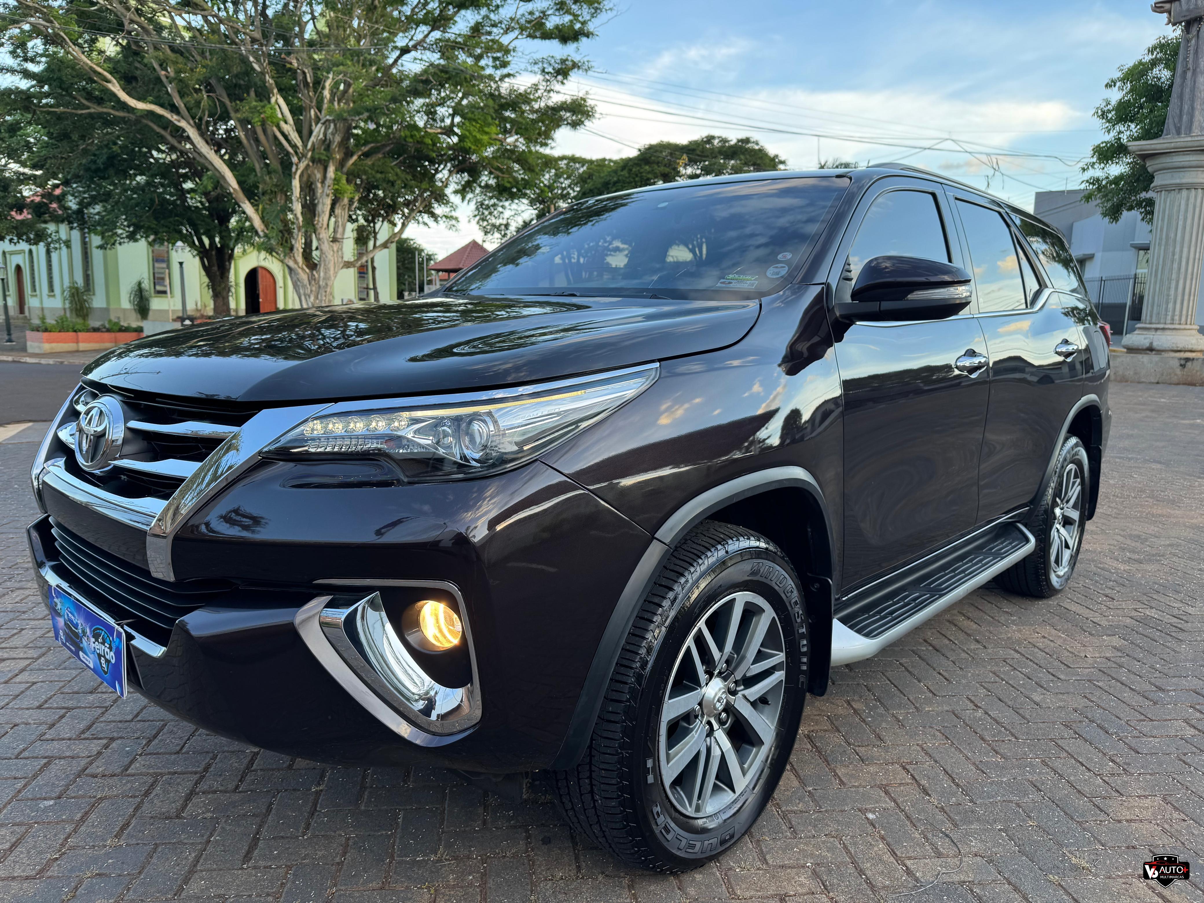 HILUX SW4 SRX 2.8 DIESEL